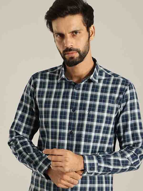 Indian Terrain Men's Slim Fit Full Sleeve Checkered Navy Shirt